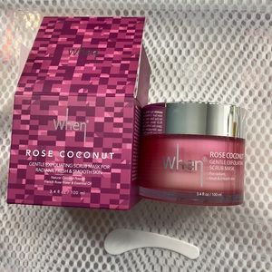 When Rose Coconut exfoliating mask